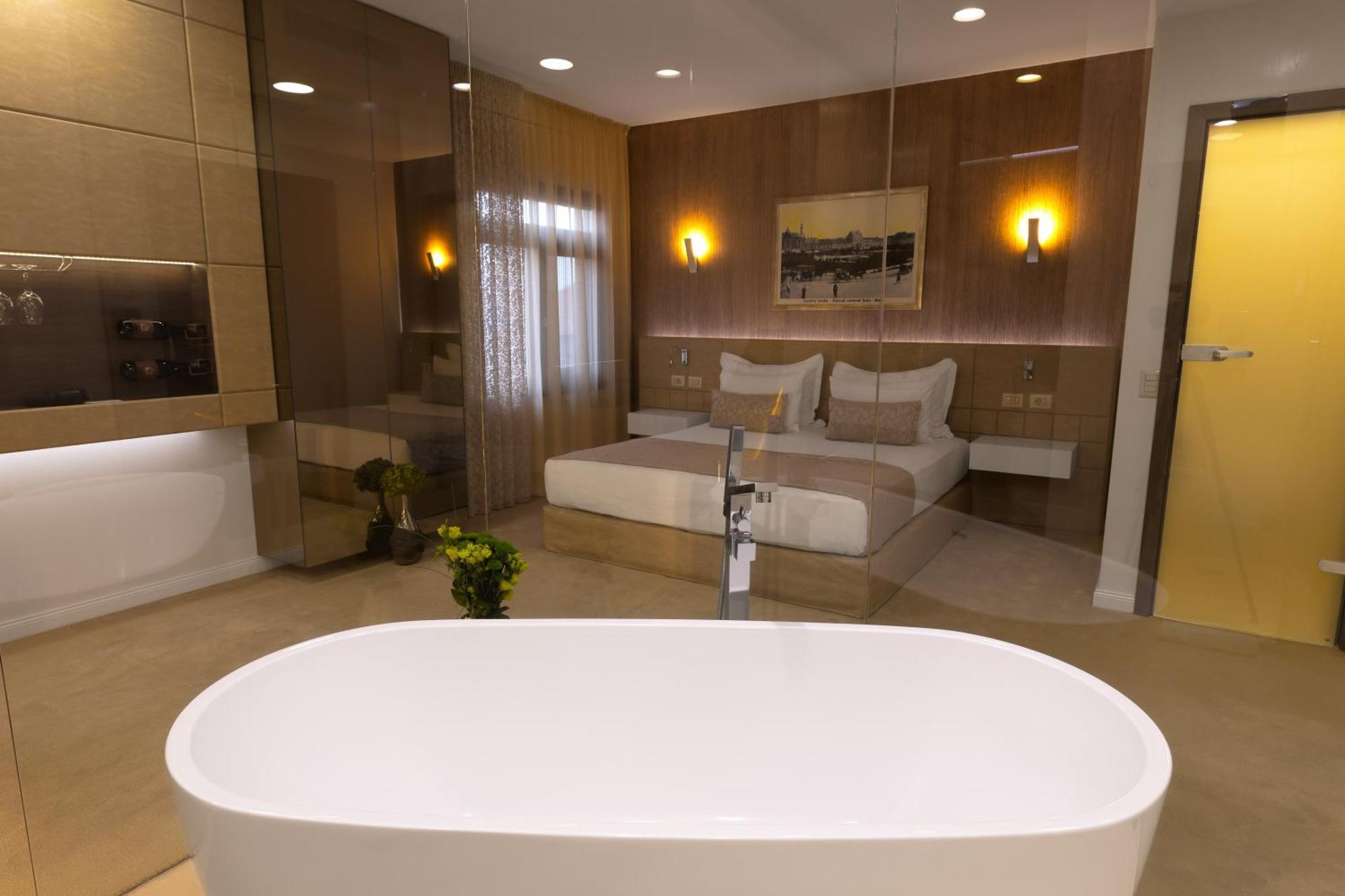 Hotel Vila Class Satu Mare Exteriér fotografie